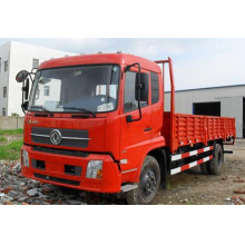 4X2 fahren Dongfeng-Leichtlastkraftwagen / heller Fracht-LKW / heller Packwagen / heller Cargo-Kasten-LKW / Packwagen-LKW / RHD / LHD